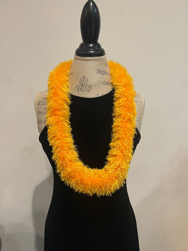 Yellow Eyelash Yarn Lei