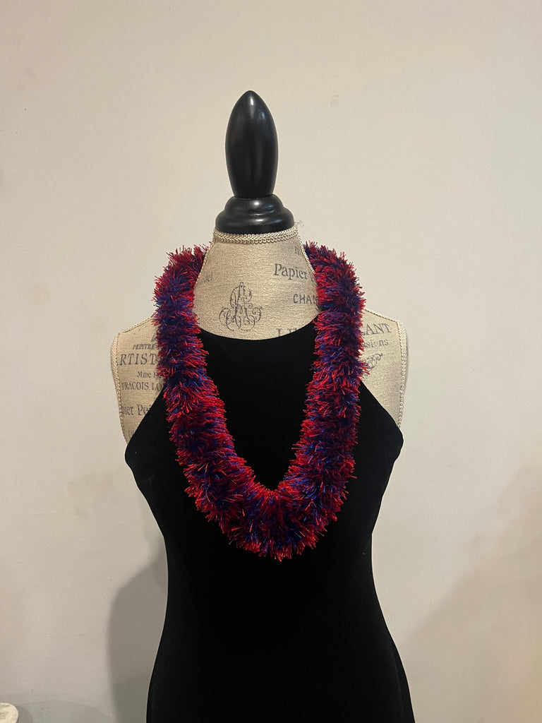 Red/Blue Eyelash Yarn Lei